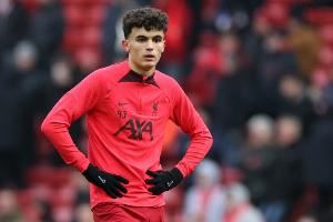 利物浦跟队谈巴伊切蒂奇：球队对他很谨慎，预计将先在U21找感觉