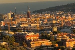 世体：巴萨回归诺坎普，周边商家期待生意复苏有人营业额翻了一番